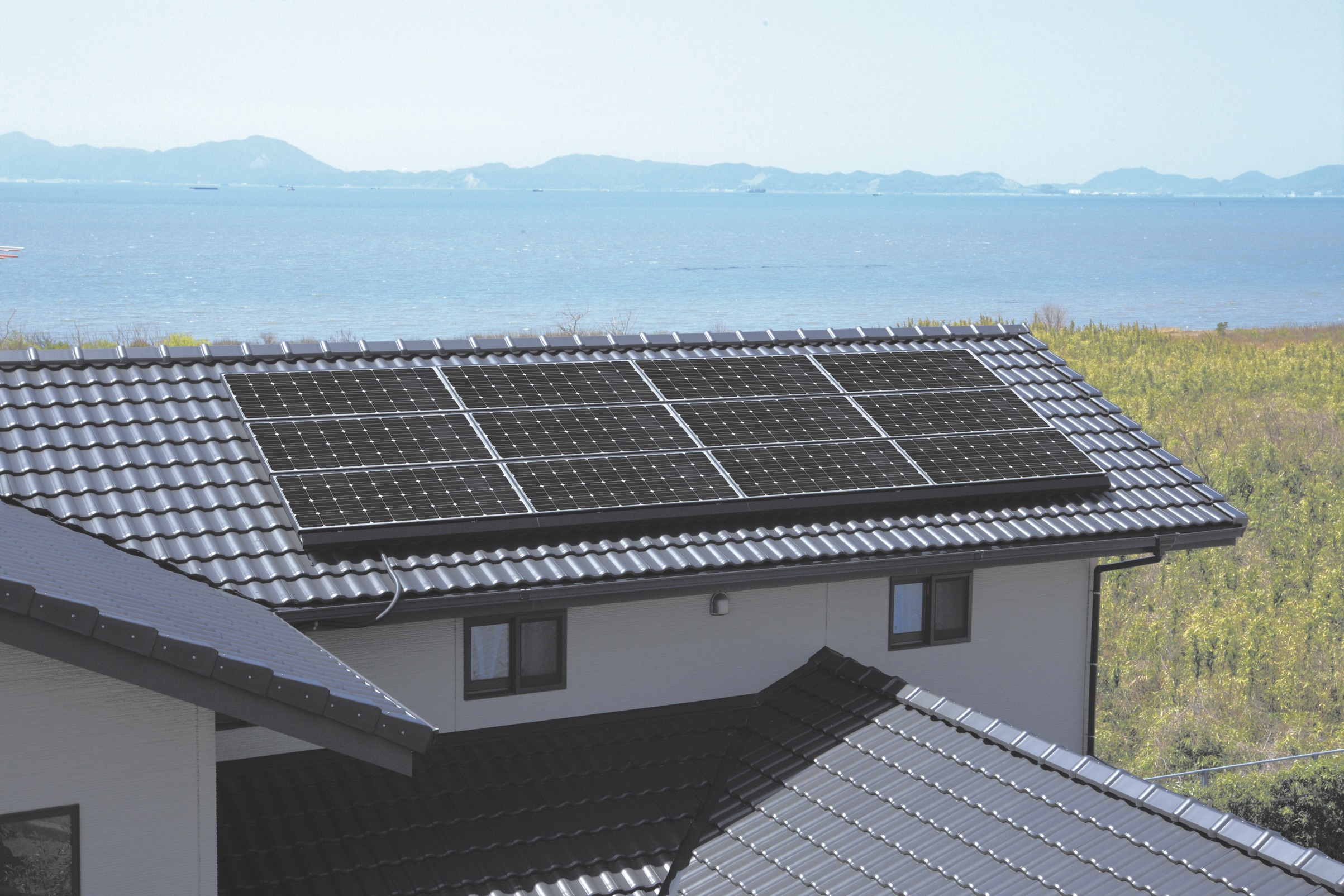 SALE／67%OFF】 某サイト30800円 震災時や屋外で ペーパー型太陽光パネル ソーラーパネル
